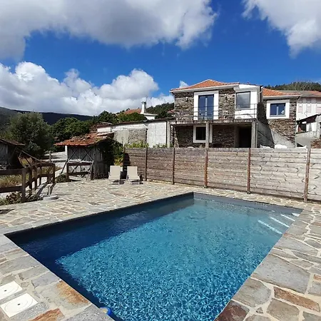 Сasa de vacaciones Casa Adega *